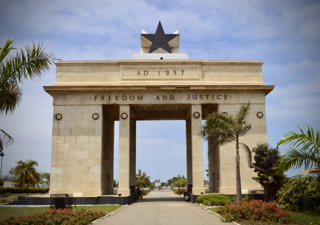 L'Arche de l'Indépendance sur la place Black Star à Accra