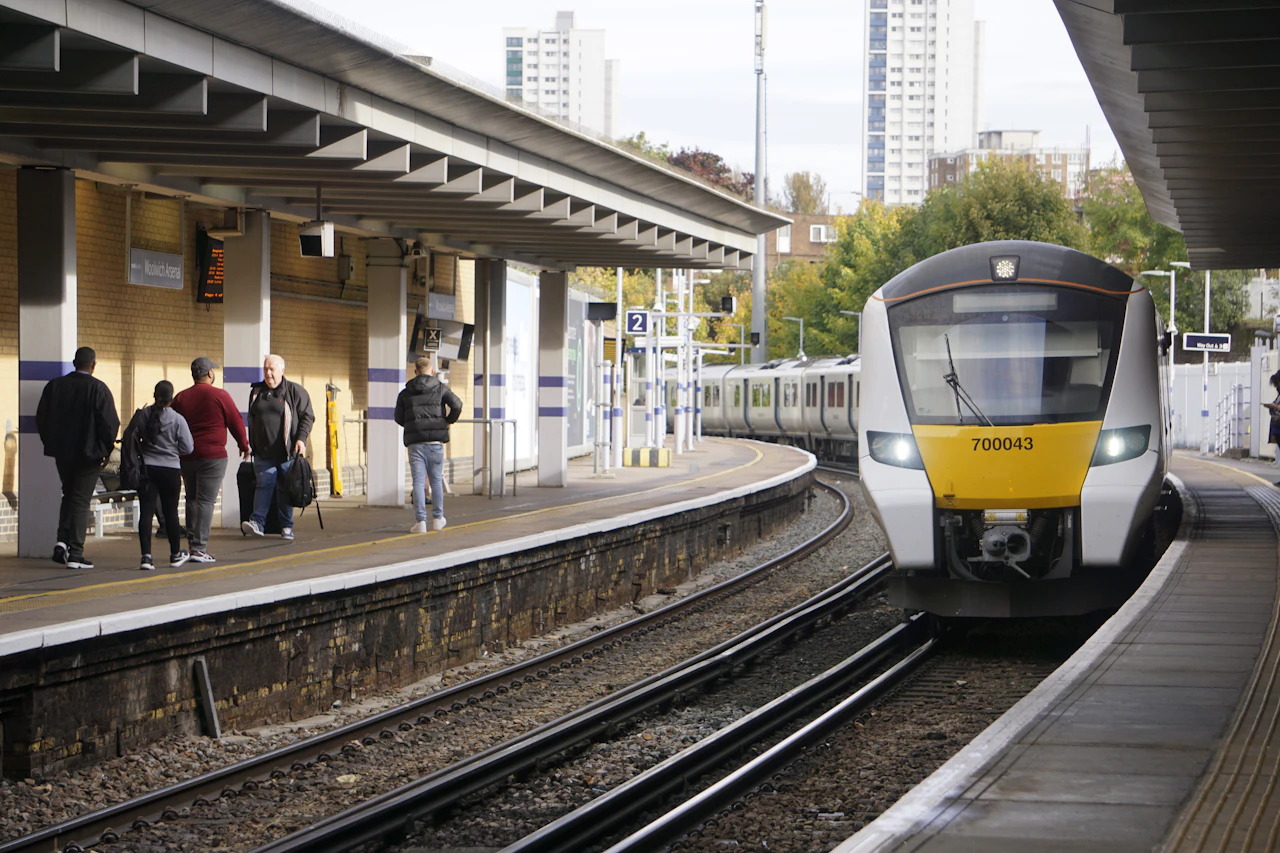 A train pulling into a station platform